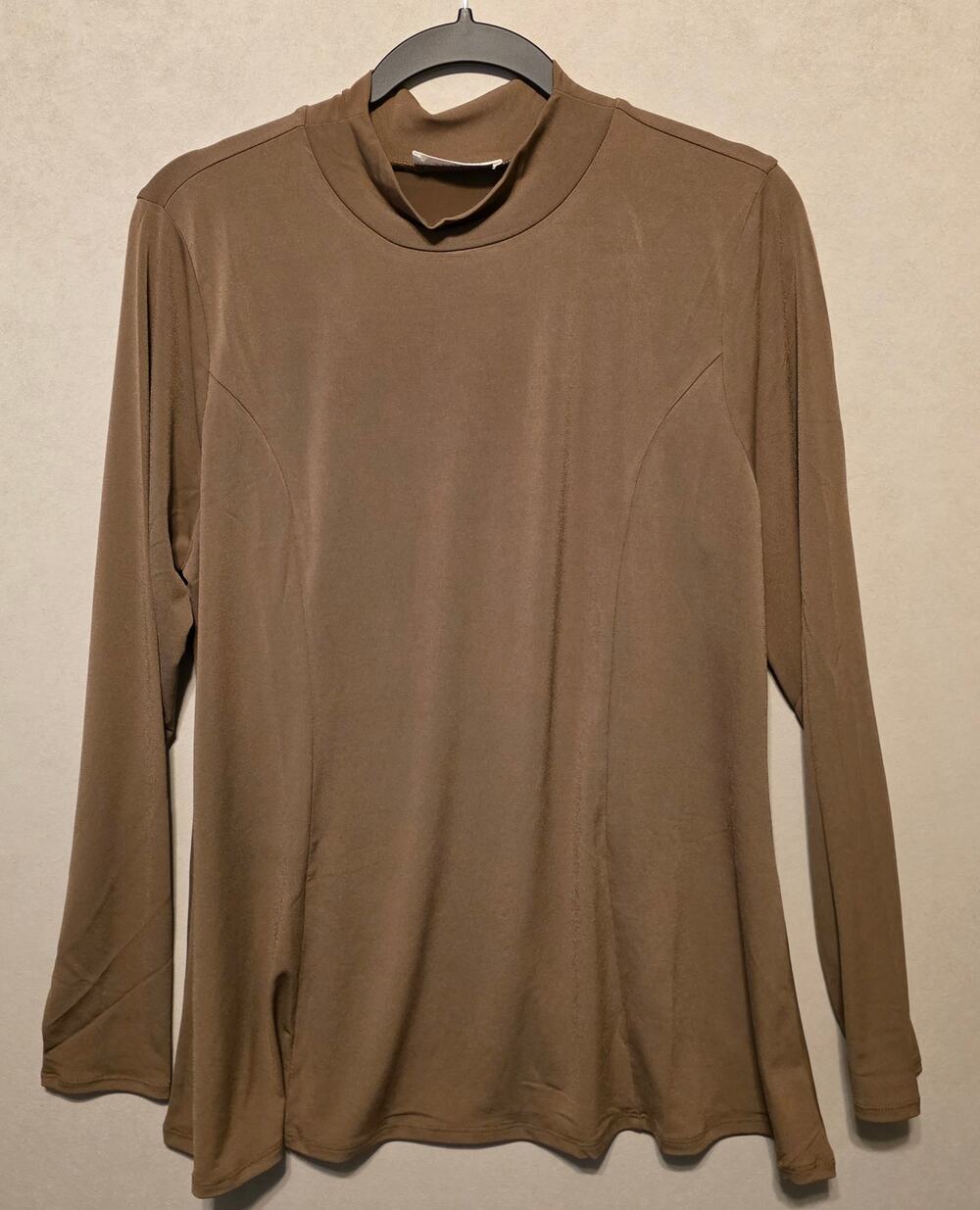 Zenna Princess line mock neck top soft brown poly-spandex size XL